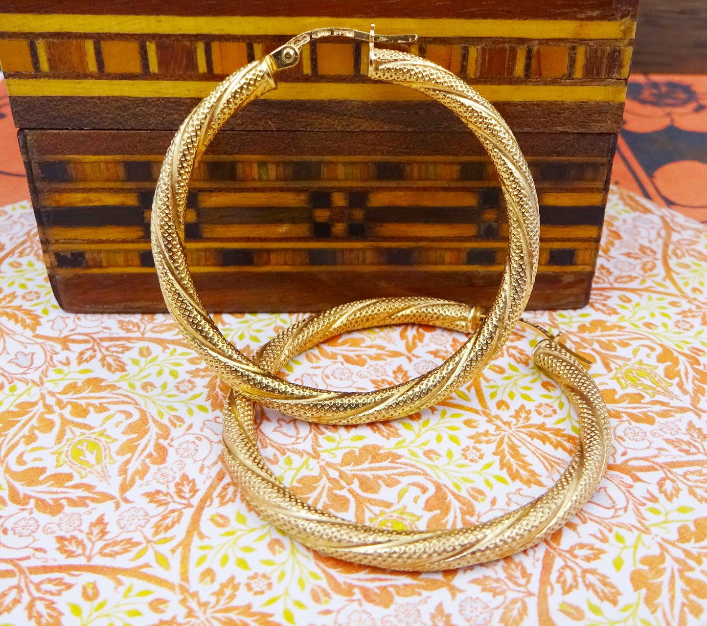 9ct Gold Everyday Hoop Earrings