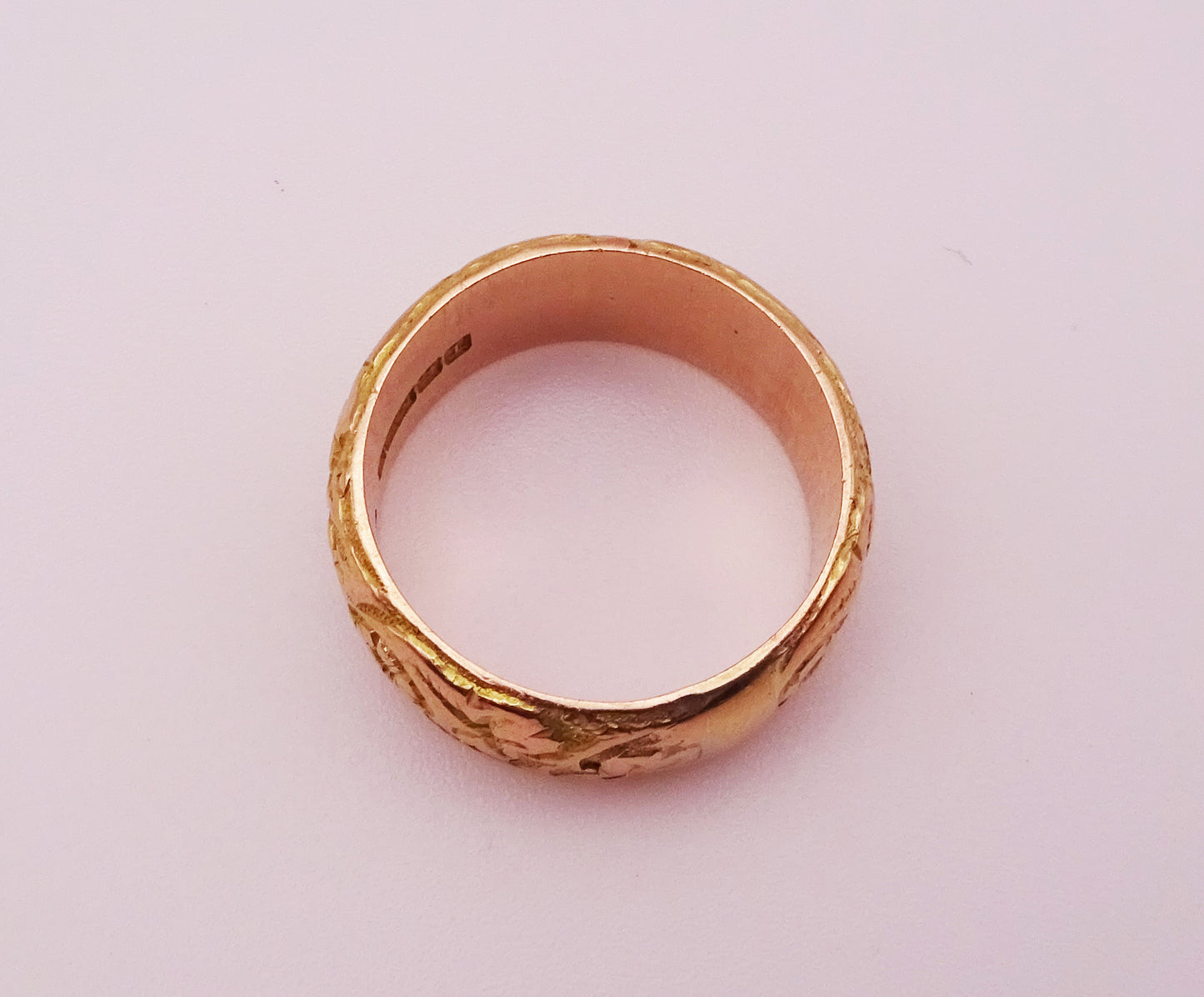 Early 20th Century 9ct Gold Engraved Floral Wedding Band Ring